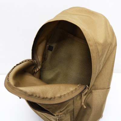 画像8: 『OUTLET』MIS(エムアイエス)DAYPACK(デイパック)"CORDURA 1000D" / Coyote Brown(コヨーテブラウン)
