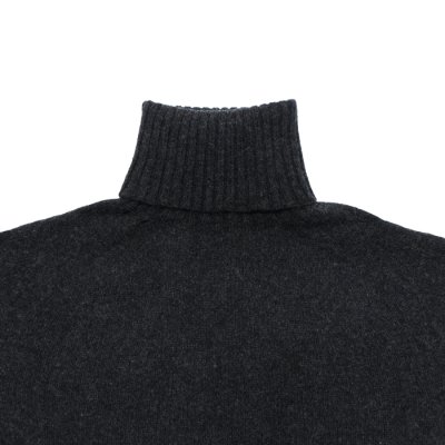 画像3: INVERALLAN（インバーアラン）Roll Neck Saddle Shoulder Sweater（ロールネックサドルショルダーセーター）"Geelong Lambswool" / Charcoal（チャコールグレー）