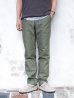 画像8: F.O.B FACTORY（エフオービーファクトリー）BAKER PANTS（ベイカーパンツ）Vatdye Back Sateen/Olive（オリーブ）【裾上げ無料】