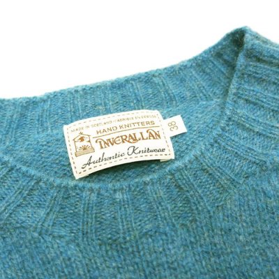 画像6: INVERALLAN(インバーアラン)Crew Neck Saddle Shoulder Sweater(クルーネックサドルショルダーセーター)"Supersoft Shetland" / Pennan Bay(ブルー)