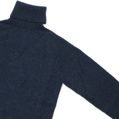 画像4: INVERALLAN（インバーアラン）Roll Neck Saddle Shoulder Sweater（ロールネックサドルショルダーセーター）"Geelong Lambswool" / Cosmos（ミッドナイトネイビー）