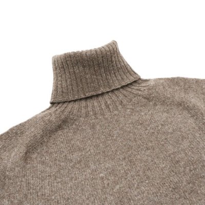 画像3: ★ポイント１０％（12/8迄）INVERALLAN（インバーアラン）Roll Neck Saddle Shoulder Sweater（ロールネックサドルショルダーセーター）"Geelong Lambswool" / Elk（エルク）