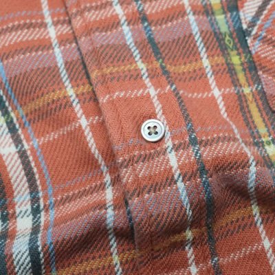 画像9: Nigel Cabourn（ナイジェル・ケーボン）BRITISH OFFICER'S SHIRT TYPE2（ブリティッシュオフィサーズシャツタイプ2）”FLANNEL CHECK" / Red（レッド）・Green（グリーン）