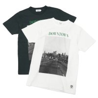 free rage（フリーレイジ）リサイクルコットンプリントTee"DOWNTOWN"/White（ホワイト）・Sumi（スミクロ）