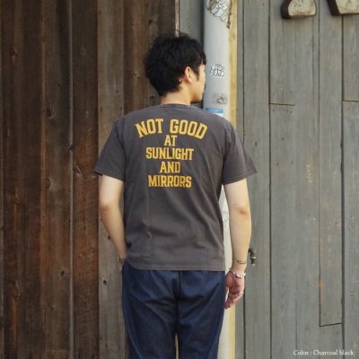 画像5: STUDIO D'ARTISAN（ステュディオ・ダ・ルチザン）USAコットンピグメント加工プリントＴシャツ"MOVE AT NIGHT"/Charcoal Black（チャコールブラック）※XLサイズのみ