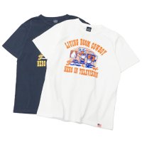 STUDIO D'ARTISAN（ステュディオ・ダ・ルチザン）USAコットンプリントＴシャツ"LIVING ROOM COWBOY"/White（ホワイト）・Navy（ネイビー）
