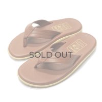 ＜30%OFF＞ISLAND SLIPPER（アイランドスリッパ）PT202 (レザートングサンダル) / Whisky（ウイスキー）※US:7（約25.0cm）のみ