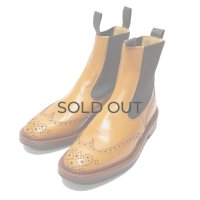 『OUTLET PRICE』Tricker's（トリッカーズ）サイドゴアブローグブーツ（Henry）ダイナイトソール / Acorn Antique（エイコーンアンティーク）※UK7.0（約25.5cm）のみ