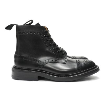 画像1: Tricker's（トリッカーズ）キャップトゥブローグブーツ（ダイナイトソール）/Black Box Calf（ブラックボックスカーフ）
