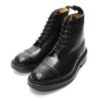Tricker's（トリッカーズ）キャップトゥブローグブーツ（ダイナイトソール）/Black Box Calf（ブラックボックスカーフ）