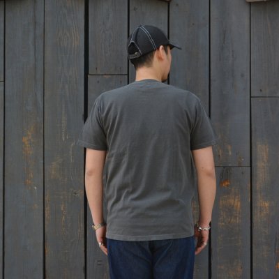 画像9: BARNS OUTFITTERS (バーンズアウトフィッターズ) Re:Producter S/S Print T-Shirt(リプロダクターS/SプリントTシャツ)”GEORGIA?/ Black(ブラック)