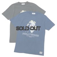 free rage（フリーレイジ）リサイクルコットンプリントTee "HOLLY WOOD"/ Sumi（スミクロ）・Navy（ネイビー）