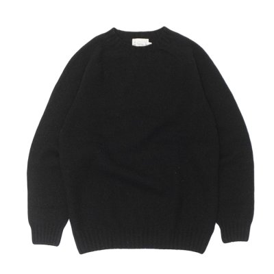 画像1: INVERALLAN（インバーアラン）Crew Neck Saddle Shoulder Sweater（クルーネックサドルショルダーセーター）”Supersoft Shetland" / Black（ブラック）