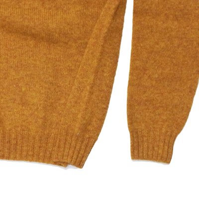 画像5: INVERALLAN（インバーアラン）Crew Neck Saddle Shoulder Sweater（クルーネックサドルショルダーセーター）"Supersoft Shetland" / Cumin（クミン）