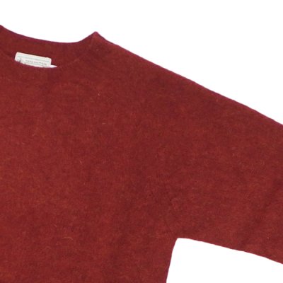 画像4: INVERALLAN(インバーアラン)Crew Neck Saddle Shoulder Sweater(クルーネックサドルショルダーセーター)"Supersoft Shetland" / Blaze(ダークレッド)