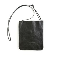 ARTS&CRAFTS（アーツアンドクラフツ）FLAT SHOULDER"L"（フラットショルダーL）VEGETABLE HORSE LEATHER/Black（ブラック）
