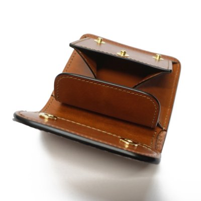 画像8: WILD SWANS（ワイルドスワンズ）CASA（カーサ）コンパクトウォレット/コニャック"POROSUS（ポロサス）"×キャメル"サドルプルアップ"