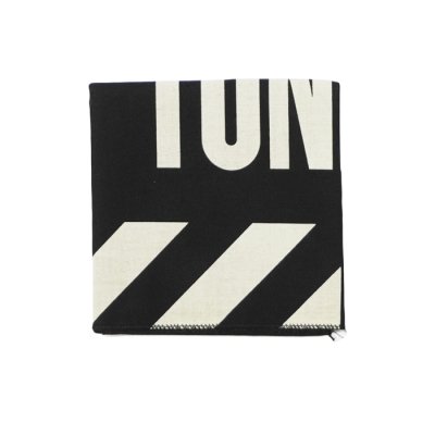 画像8: ENGINEERED GARMENTS（エンジニアードガーメンツ）Printed Bandana（プリンテッドバンダナ）/ Black:TWO TONE（ブラック:2トーン）・Black:NEWS（ブラック:ニュース）