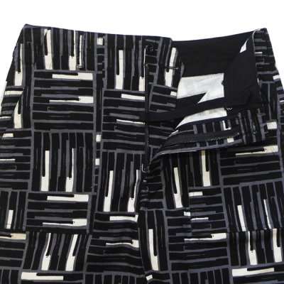 画像5: ENGINEERED GARMENTS（エンジニアードガーメンツ）Fatigue Short（ファティーグショーツ）"CL Tile Print Camvas" / Black（ブラック）