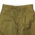画像4: ENGINEERED GARMENTS（エンジニアードガーメンツ）Officer Pant（オフィサーパンツ）"Lightweight Nyco Cloth" / Kahki（カーキ） (4)