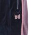 画像5: NEEDLES（ニードルズ）Narrow Track Pant（ナロートラックパンツ）"C/PE Velour" / Navy（ネイビー） (5)