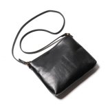 Y'2 LEATHER（ワイツーレザー）NATURAL SCAR HORSE SACOCHE（ナチュラル スカー ホース サコッシュ）Black（ブラック）