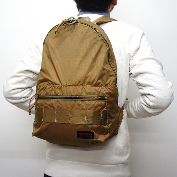 BRIEFING（ブリーフィング）PACKABLE DAYPACK/COYOTE（コヨーテ）・BLACK（ブラック） - タイガース