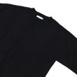 画像4: INVERALLAN（インバーアラン）Crew Neck Saddle Shoulder Sweater（クルーネックサドルショルダーセーター）”Supersoft Shetland" / Black（ブラック） (4)