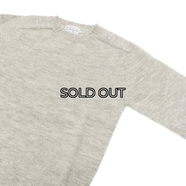 画像4: INVERALLAN（インバーアラン）Crew Neck Saddle Shoulder Sweater（クルーネックサドルショルダーセーター）"Voe True Shetland" / Silver（シルバー） (4)