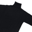 画像4: INVERALLAN（インバーアラン）Roll Neck Saddle Shoulder Sweater（ロールネックサドルショルダーセーター）Geelong Lambswool/Black（ブラック） (4)