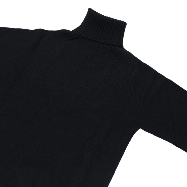 画像4: INVERALLAN（インバーアラン）Roll Neck Saddle Shoulder Sweater（ロールネックサドルショルダーセーター）"Geelong Lambswool" / Black（ブラック） (4)