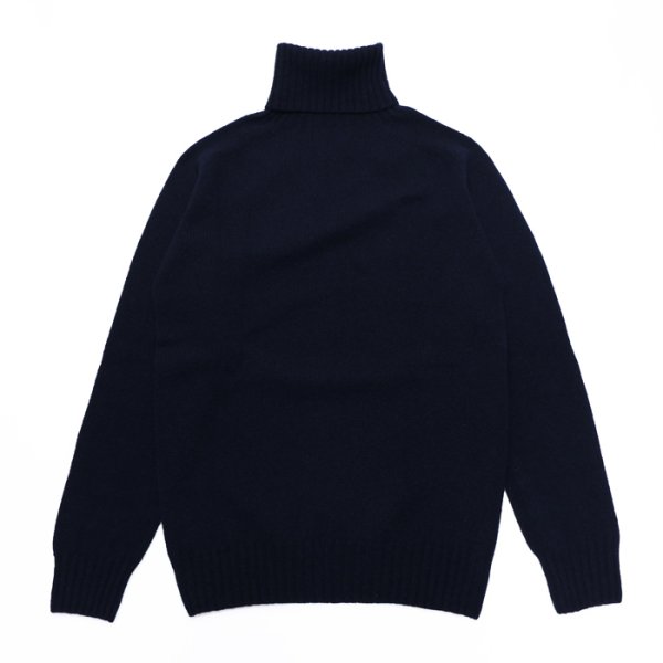 画像2: INVERALLAN（インバーアラン）Roll Neck Saddle Shoulder Sweater（ロールネックサドルショルダーセーター）"Geelong Lambswool" / Nero Navy（ブラックネイビー） (2)