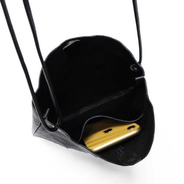 画像4: ARTS&CRAFTS(アーツアンドクラフツ)FLAT SHOULDER"L"(フラットショルダーL)VEGETABLE HORSE LEATHER/Black(ブラック) (4)