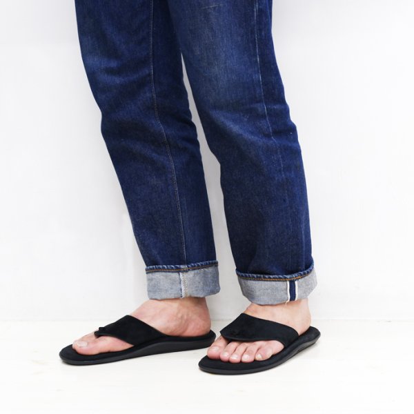 画像8: ＜40％OFF＞ISLAND SLIPPER（アイランドスリッパ）PBS201BHR (ブルハイドスエードレザーサンダル) "Suede" / Black×Black（ブラック×ブラック）※US:7.0（約25cm）のみ (8)