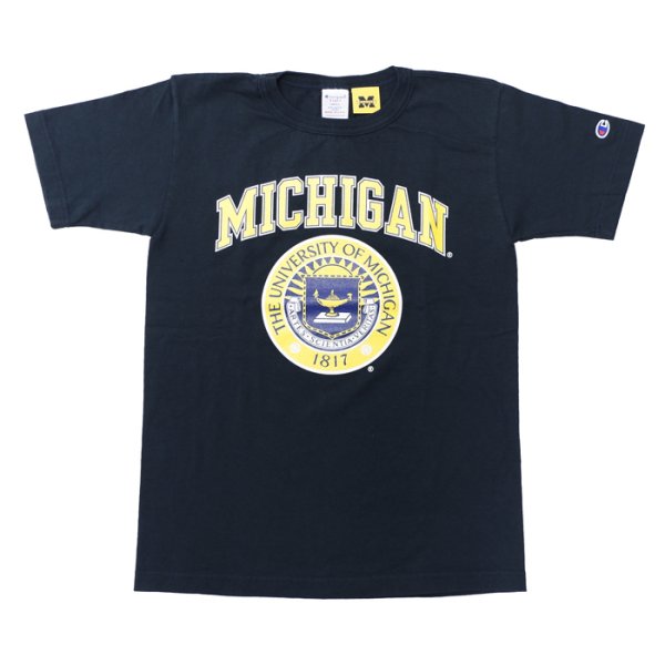 画像1: Champion（チャンピオン）T1011 US Print T-Shirt"MICHIGAN" / Navy（ネイビー） (1)
