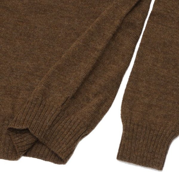 画像5: INVERALLAN(インバーアラン)Crew Neck Saddle Shoulder Sweater(クルーネックサドルショルダーセーター)"Voe True Shetland" / Moorit(ムーリット)※サイズ40のみ (5)