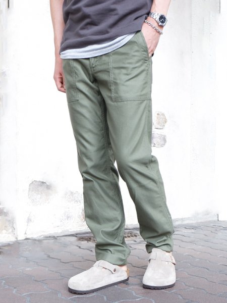 画像11: F.O.B FACTORY(エフオービーファクトリー)BAKER PANTS(ベイカーパンツ)"Vatdye Back Sateen" / Olive(オリーブ)【裾上げ無料】 (11)