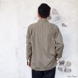 画像17: KAPTAIN SUNSHINE（キャプテンサンシャイン）Garment Dyed Safari Shirt Jacket（ガーメントダイドサファリシャツジャケット）FINX SATIN CLOTH/Taupe（トープ）・Ink Black（インクブラック） (17)