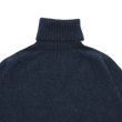 画像3: INVERALLAN（インバーアラン）Roll Neck Saddle Shoulder Sweater（ロールネックサドルショルダーセーター）Geelong Lambswool/Cosmos（ミッドナイトネイビー）※サイズ40のみ (3)