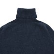 画像3: INVERALLAN（インバーアラン）Roll Neck Saddle Shoulder Sweater（ロールネックサドルショルダーセーター）Geelong Lambswool/Cosmos（ミッドナイトネイビー） (3)