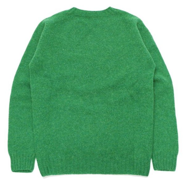 画像2: INVERALLAN(インバーアラン)Crew Neck Saddle Shoulder Sweater(クルーネックサドルショルダーセーター)"Supersoft Shetland" / Pixie(グリーン) (2)