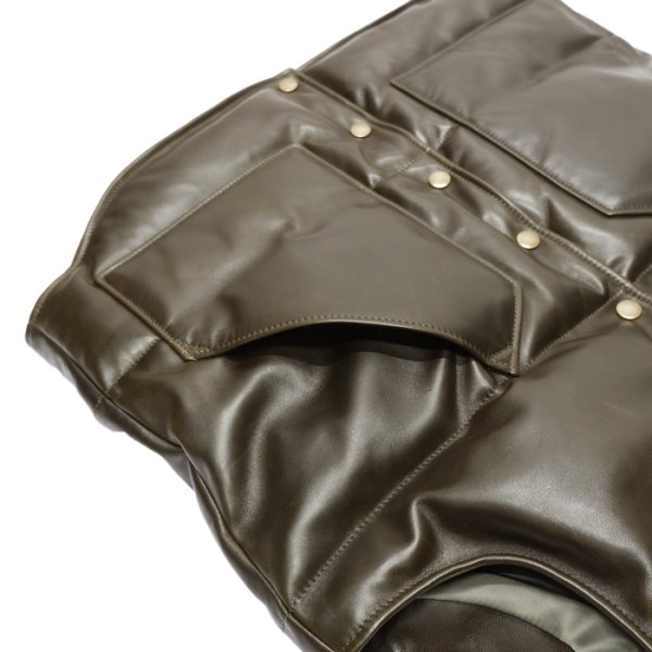 画像6: 【PointUp10%11/10迄】Y'2 LEATHER(ワイツーレザー)OIL SOFT HORSE&MOUTON DOWN VEST(オイルソフトホース&ムートンダウンベスト)/Olive×Camel+Yellow Mouton(オリーブ×キャメル+イエロームートン) (6)