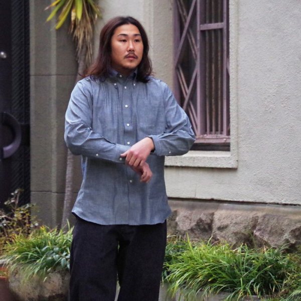 画像7: INDIVIDUALIZED SHIRTS(インディビジュアライズドシャツ)Classic Fit B.D. Shirt(クラシックフィットボタンダウンシャツ)"RIGID CHAMBRAY" / Blue(ブルー) (7)