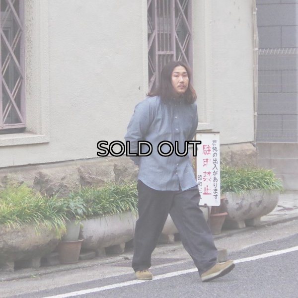 画像8: INDIVIDUALIZED SHIRTS（インディビジュアライズドシャツ）Classic Fit B.D. Shirt（クラシックフィットボタンダウンシャツ）"RIGID CHAMBRAY" / Blue（ブルー） (8)