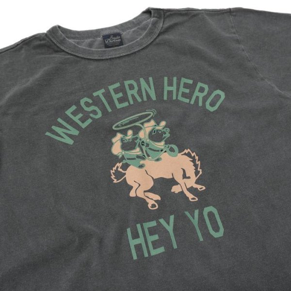 画像7: STUDIO D'ARTISAN（ステュディオ・ダ・ルチザン）USAコットンピグメント加工プリントＴシャツ"WESTERN HERO" / Pink（ピンク）・Black（ブラック）※XLサイズのみ (7)