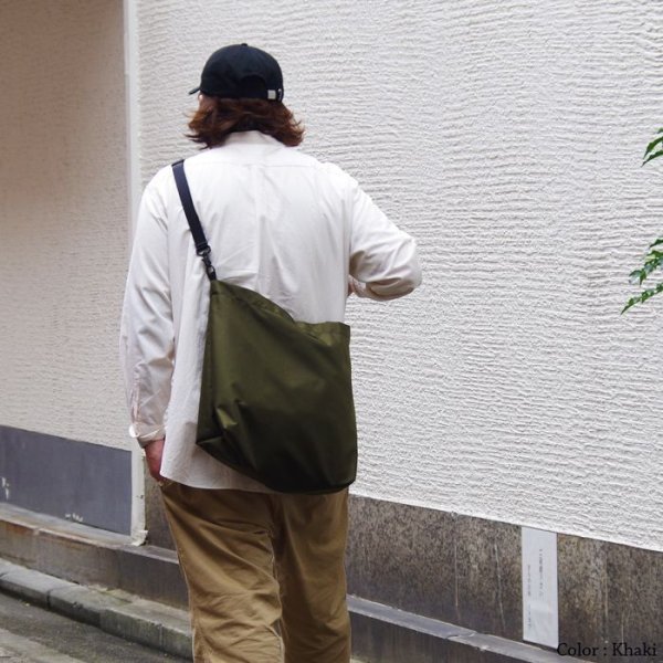 画像12: STANDARD SUPPLY(スタンダードサプライ)2WAY TOTE(2ウェイトートバッグ)Air Nylon/Olive Khaki(オリーブカーキ) (12)
