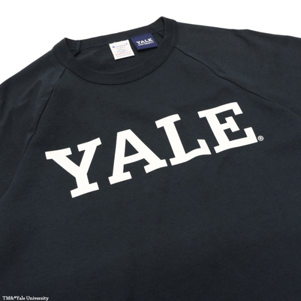 画像4: Champion（チャンピオン）T1011 US Print Raglan Sleeve T-Shirt（ティーテンイレブンUSプリントラグランスリーブTシャツ）"YALE" / Navy（ネイビー）※Sサイズのみ (4)