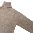 画像4: INVERALLAN（インバーアラン）Roll Neck Saddle Shoulder Sweater（ロールネックサドルショルダーセーター）Geelong Lambswool/Elk（エルク） (4)