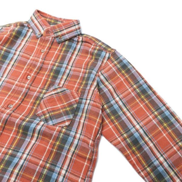 画像7: Nigel Cabourn（ナイジェル・ケーボン）BRITISH OFFICER'S SHIRT TYPE2（ブリティッシュオフィサーズシャツタイプ2）”FLANNEL CHECK" / Red（レッド）・Green（グリーン） (7)