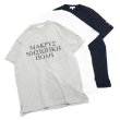 画像1: ENGINEERED GARMENTS（エンジニアードガーメンツ）Printed Cross Crew Neck T-Shirt（プリンテッドクロスクルーネックTシャツ）"LIC" / White（ホワイト）・Navy（ネイビー）・Grey（グレー） (1)